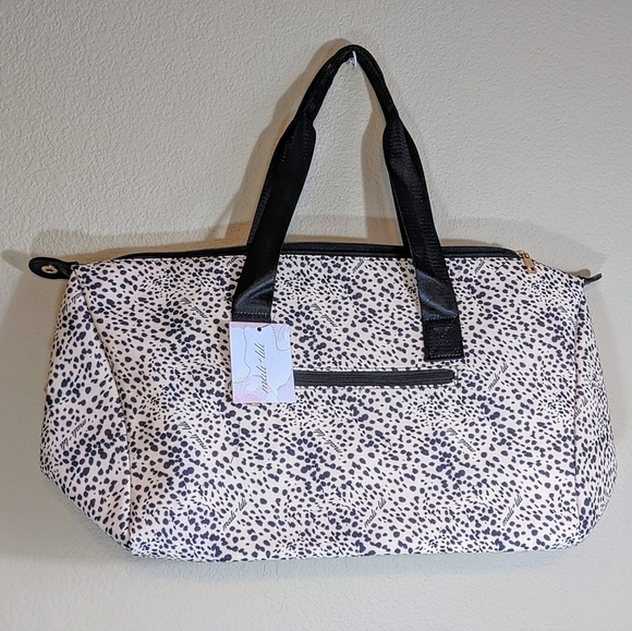 Mali & Lili Cream and Black Weekend Tote Travel Bag NWT